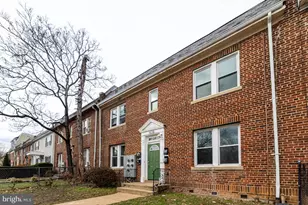 1838 C St SE, Washington, DC 20003 - Photo 24