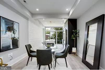 1615 6th Street NW #2, Washington, DC 20001 - Photo 8