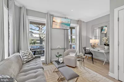 2142 O Street NW #100, Washington, DC 20037 - Photo 4