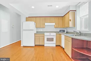 2114 N St NW, Washington, DC 20037 - Photo 8