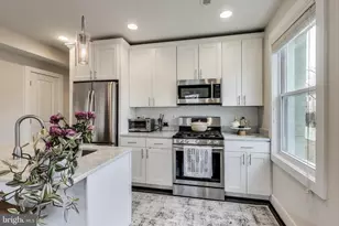 426 18th St NE, Washington, DC 20002 - Photo 4