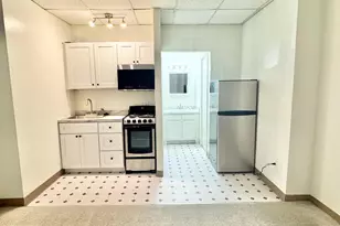 3030 Wisconsin Ave NW, Washington, DC 20016 - Photo 4