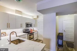 631 D Street NW, Washington, DC 20004 - Photo 8