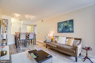 631 D Street NW, Washington, DC 20004 - Photo 6