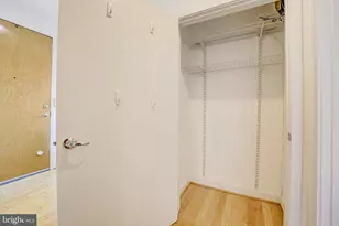 4025 Connecticut Ave NW, Washington, DC 20008 - Photo 24