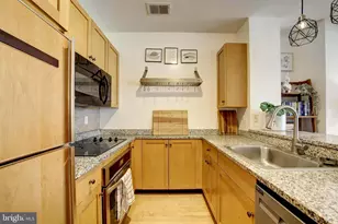 4025 Connecticut Ave NW, Washington, DC 20008 - Photo 10