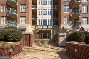4025 Connecticut Ave NW, Washington, DC 20008 - Photo 32