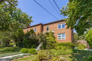 1755 Upshur St NW, Washington, DC 20011 - Photo 2