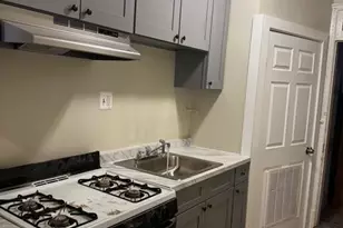 1227 Holbrook Terrace NE, Washington, DC 20002 - Photo 4