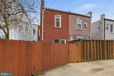 215 15th Street NE, Washington, DC 20002 - Photo 32