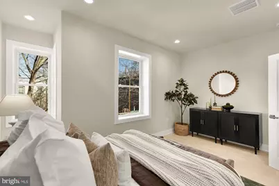 422 Warner Street NW #2, Washington, DC 20001 - Photo 16