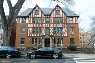 1705 Lanier Pl NW, Washington, DC 20009 - Photo 2