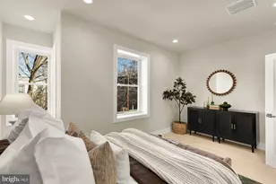 422 Warner St NW, Washington, DC 20001 - Photo 22