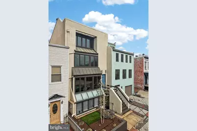 908 Independence Avenue SE, Washington, DC 20003 - Photo 2
