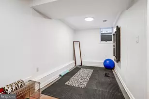 5045 Cathedral Ave NW, Washington, DC 20016 - Photo 48