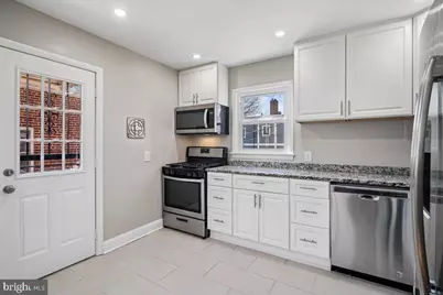725 Croissant Place SE, Washington, DC 20019 - Photo 14