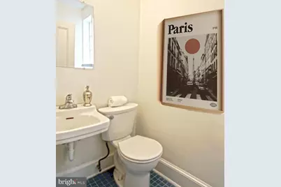 115 6th Street SE, Washington, DC 20003 - Photo 6