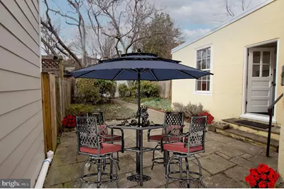 115 6th Street SE, Washington, DC 20003 - Photo 10