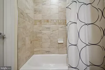 1917 H Street NE, Washington, DC 20002 - Photo 40