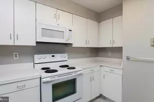 1230 23rd St NW, Washington, DC 20037 - Photo 4