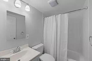 1823 Corcoran St NW, Washington, DC 20009 - Photo 12