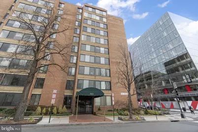 1301 20th Street NW #916, Washington, DC 20036 - Photo 2