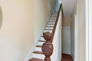 330 4th St SE, Washington, DC 20003 - Photo 2