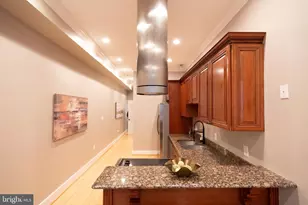 1126 Columbia Rd NW, Washington, DC 20009 - Photo 8