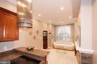 1126 Columbia Rd NW, Washington, DC 20009 - Photo 6