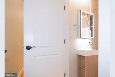 1126 Columbia Road NW #2, Washington, DC 20009 - Photo 10