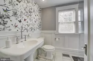 5142 Klingle St NW, Washington, DC 20016 - Photo 14