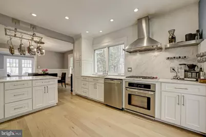 5142 Klingle Street NW, Washington, DC 20016 - Photo 8