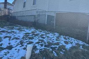 917 47th Pl NE, Washington, DC 20019 - Photo 2