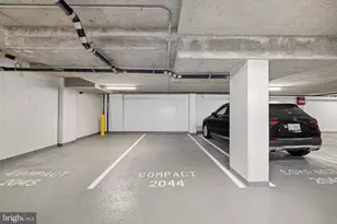 1177 22nd Street NW, Washington, DC 20037 - Photo 16