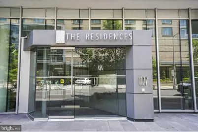 1177 22nd Street NW #4F, Washington, DC 20037 - Photo 2