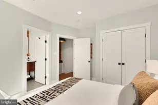 409 Columbia Rd NW, Washington, DC 20001 - Photo 32