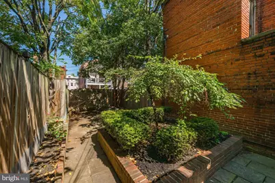 221 M Street NW, Washington, DC 20001 - Photo 32