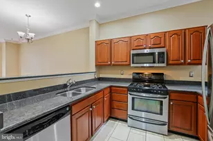 1117 O St NW, Washington, DC 20005 - Photo 8