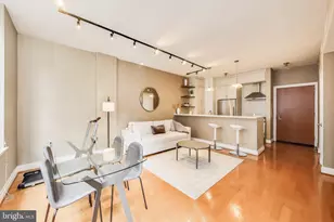 2120 Vermont Ave NW, Washington, DC 20001 - Photo 4