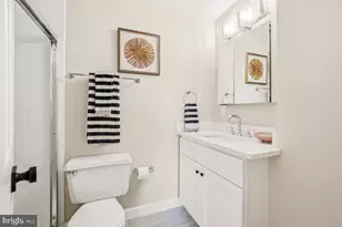 1621 T St NW, Washington, DC 20009 - Photo 20