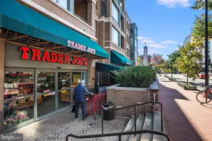 2201 L St NW, Washington, DC 20037 - Photo 30