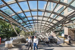 2201 L St NW, Washington, DC 20037 - Photo 32