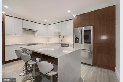 729 NW Kenyon Street NW, Washington, DC 20010 - Photo 4