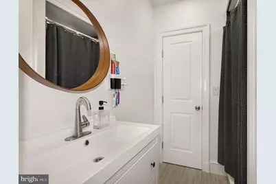 729 NW Kenyon Street NW, Washington, DC 20010 - Photo 10