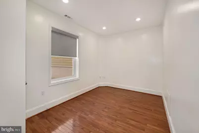 729 NW Kenyon Street NW, Washington, DC 20010 - Photo 18