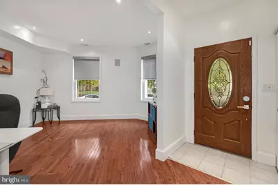 729 NW Kenyon Street NW, Washington, DC 20010 - Photo 12
