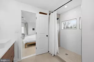 2211 Franklin St NE, Washington, DC 20018 - Photo 26