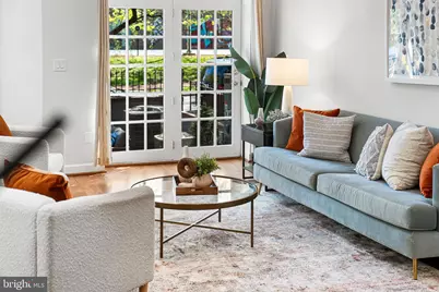 656 9th Street NE, Washington, DC 20002 - Photo 6