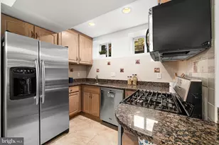 656 9th St NE, Washington, DC 20002 - Photo 50