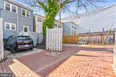 1628 Massachusetts Avenue SE, Washington, DC 20003 - Photo 38